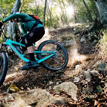 Camping Villaggio Turistico Tecciù Di Cuppi *