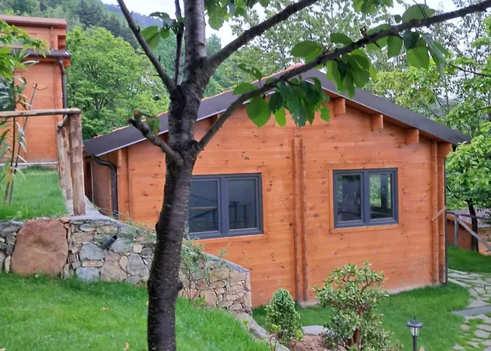 Villaggio Turistico Tecciù Di Cuppi Camping *